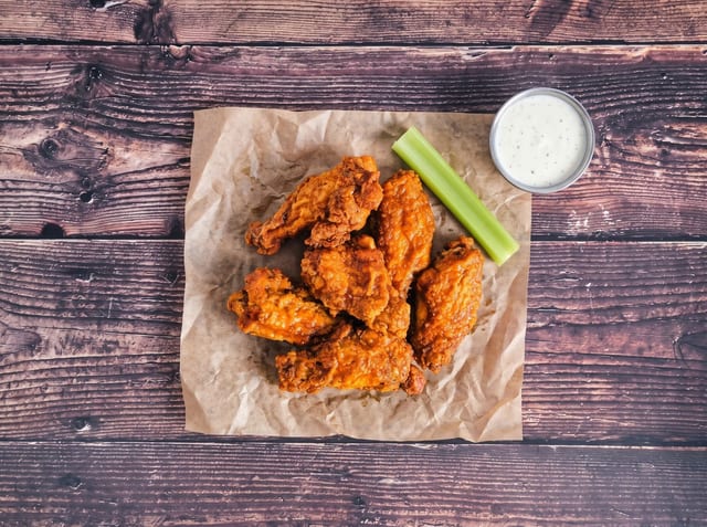 8-Piece Traditional Wings.