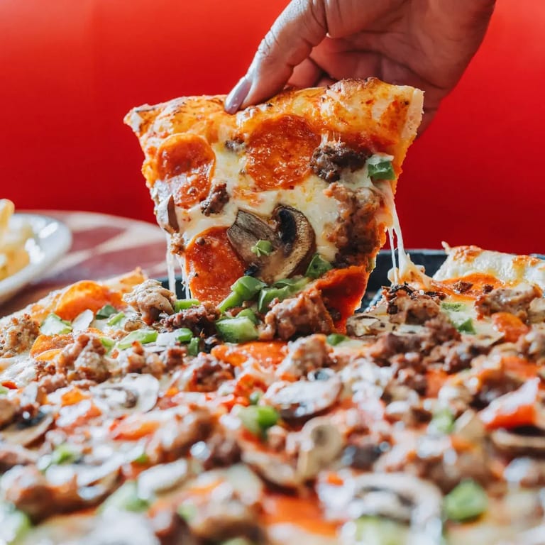 Pizza Delivery Near Me Houston With Fresh NY Pizza